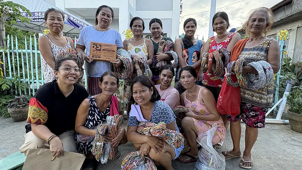 Displaced victims of Taal Volcano